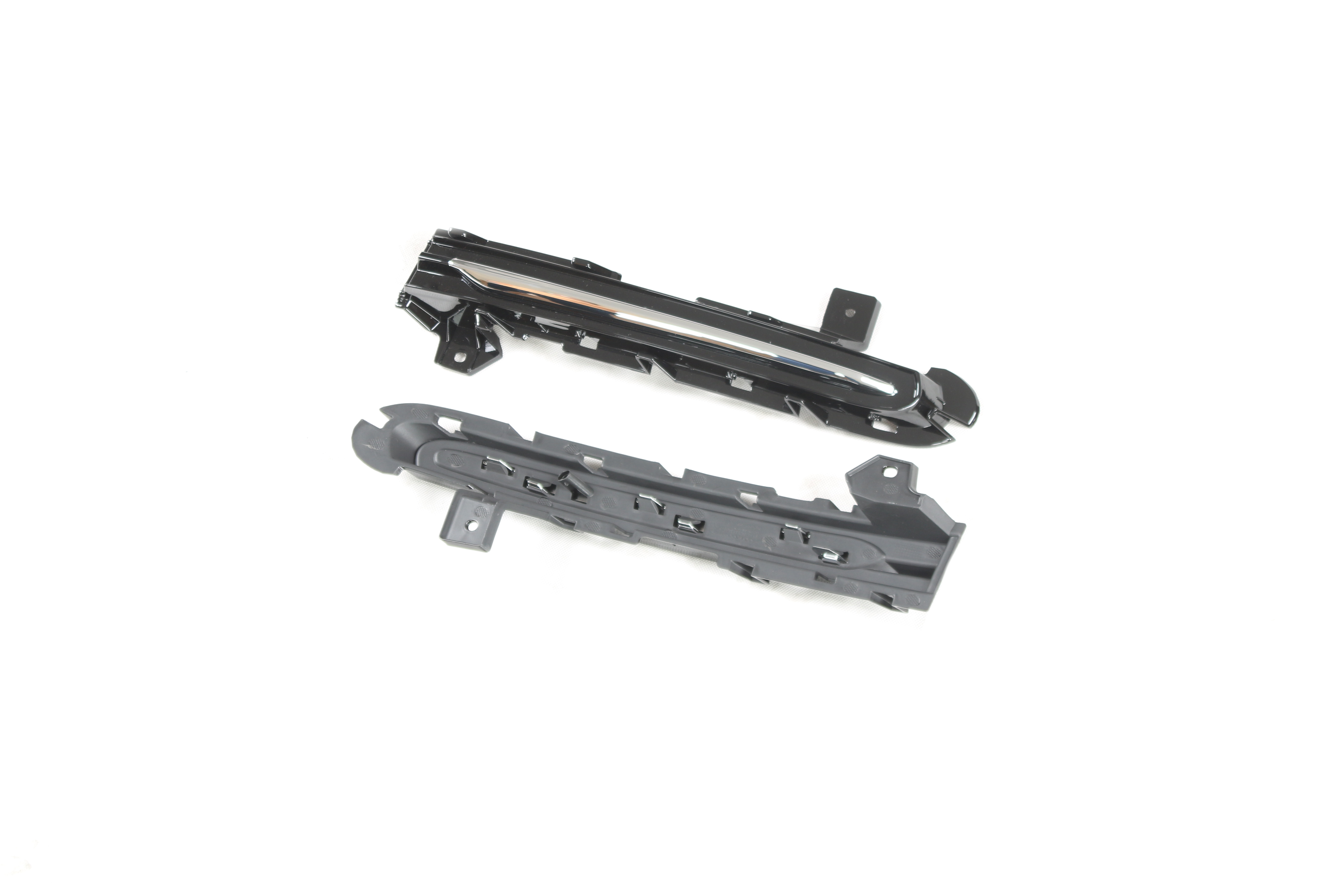 Auto Parts Front Security Grille L/R 31347042 31347043 Fit For Volvo V40 2013-2019