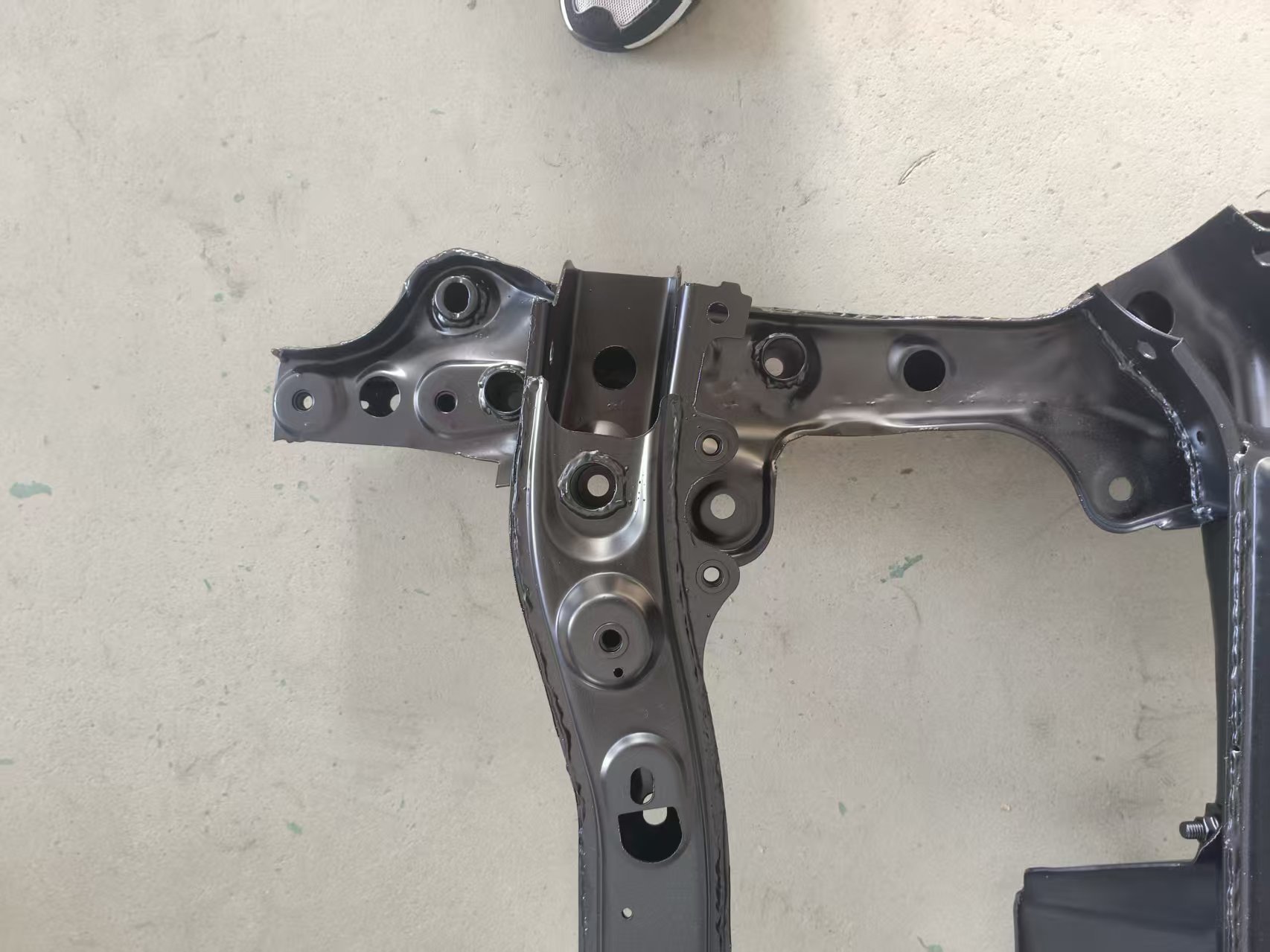 For W206 Wishbone Crossmember 2236209203