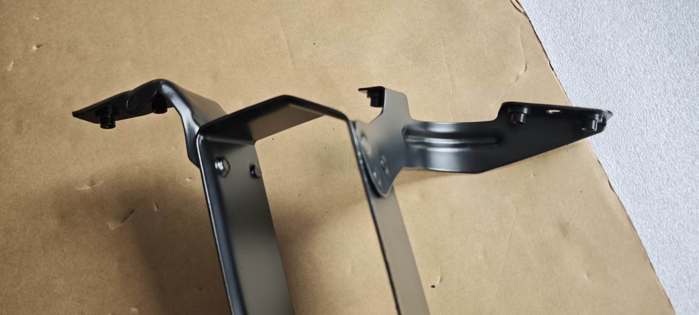 Fit for Bmw E60 HEADLAMP PANEL L 51647163483 / 51647163463 R 51647163484 / 51647163464