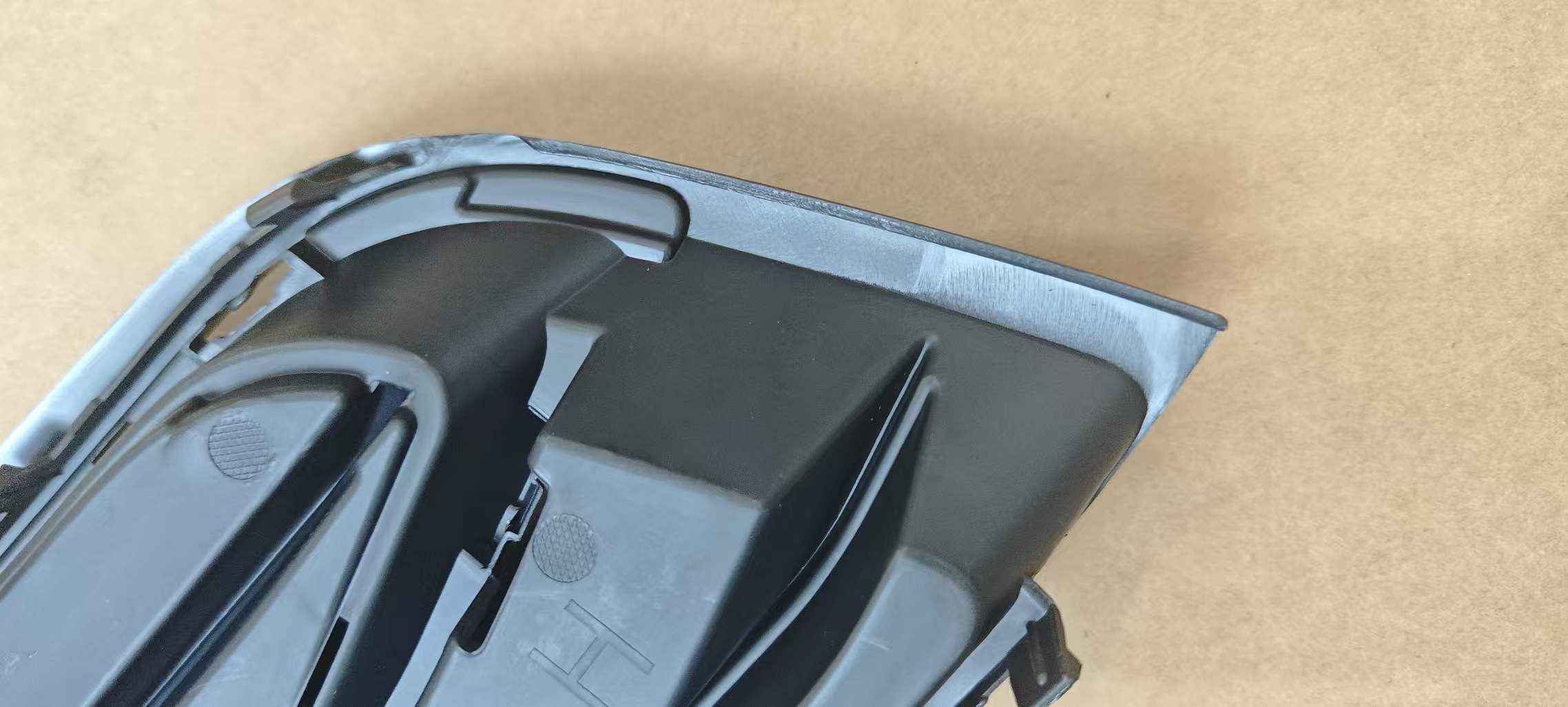 Fit for F18 Fog lamp L Fog lamp R