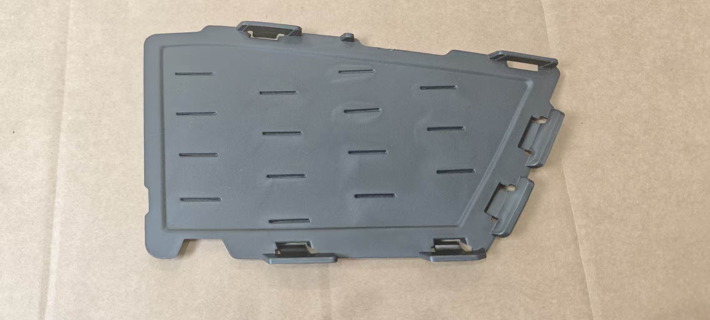 Fit for G28 Fog Lamp Plate L Fog Lamp Plate R