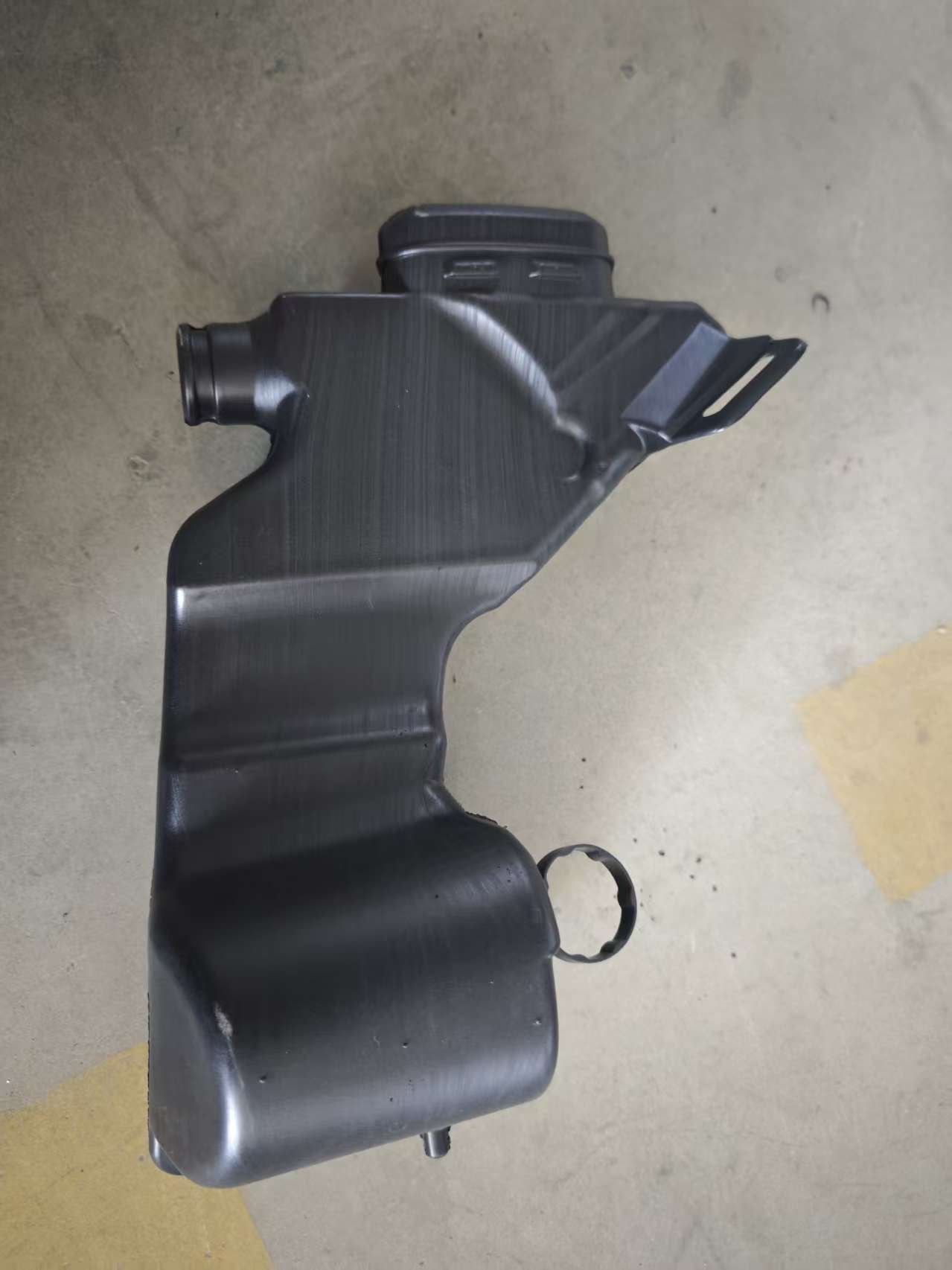 W 205 water pot