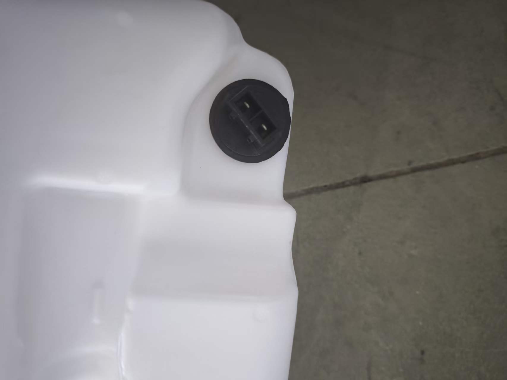 Fit for W164 water pot 1648600960