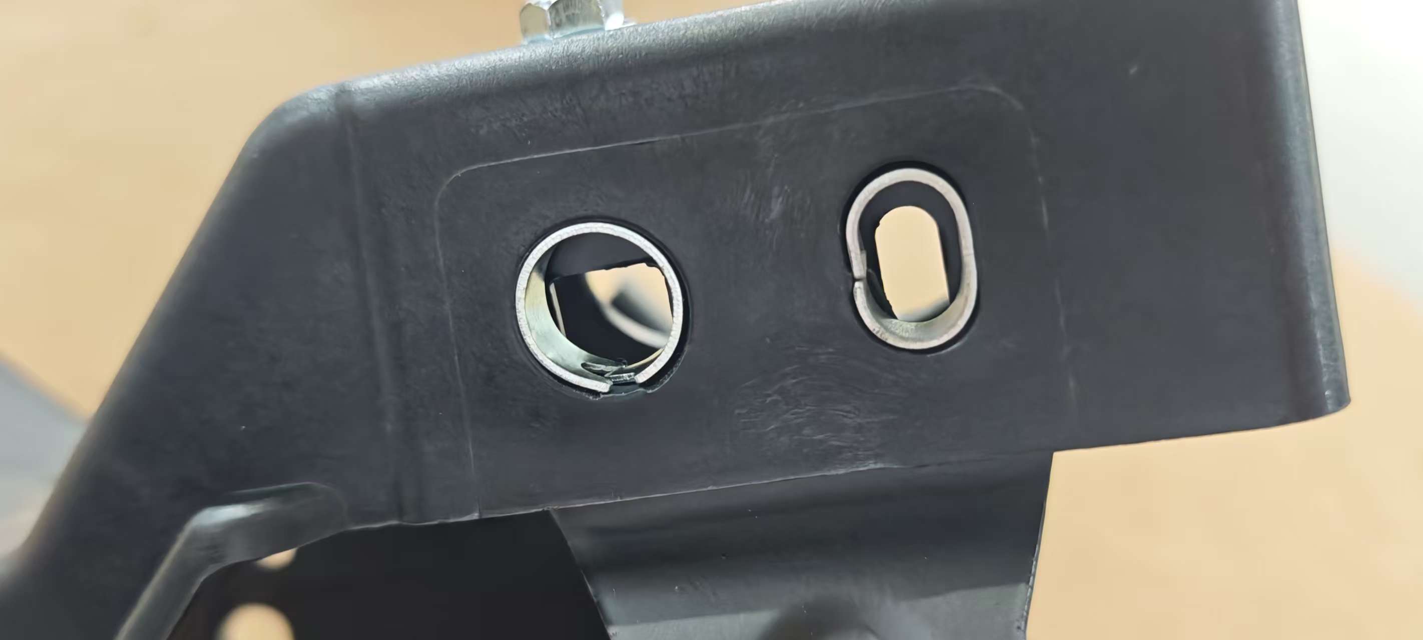Fit for benz W218 HEADLAMP PANEL L 2186200500 R 2186200600