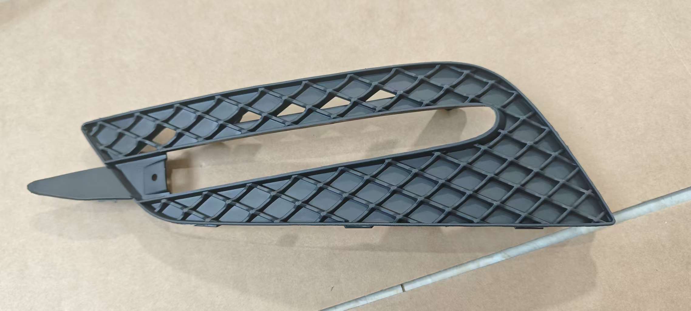 Fit for 251 fog lamp cover L fog lamp cover R