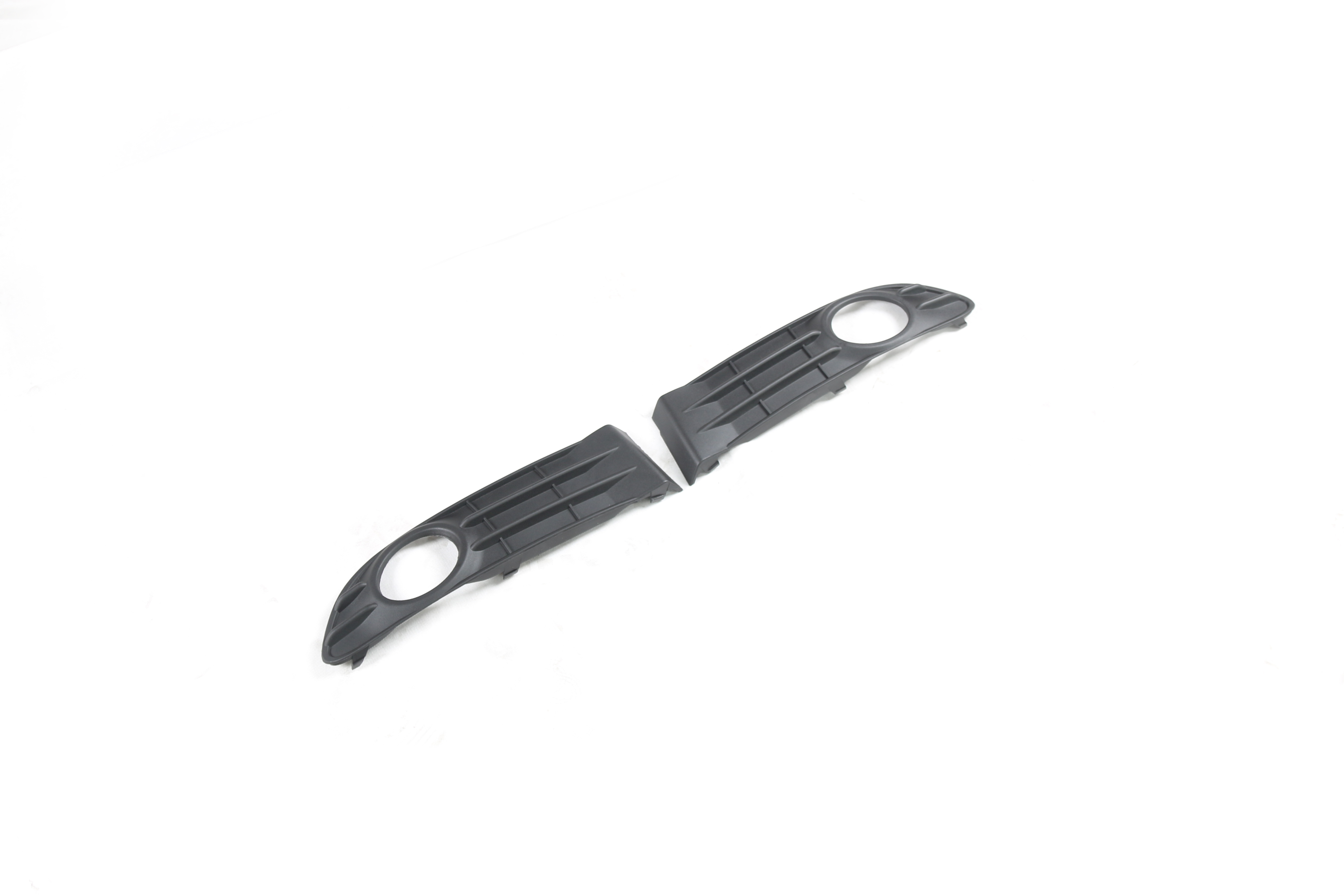 Auto Parts Fog Light Frame L/R 30744919 30744920 Fit For Volvo S40 2005-2012