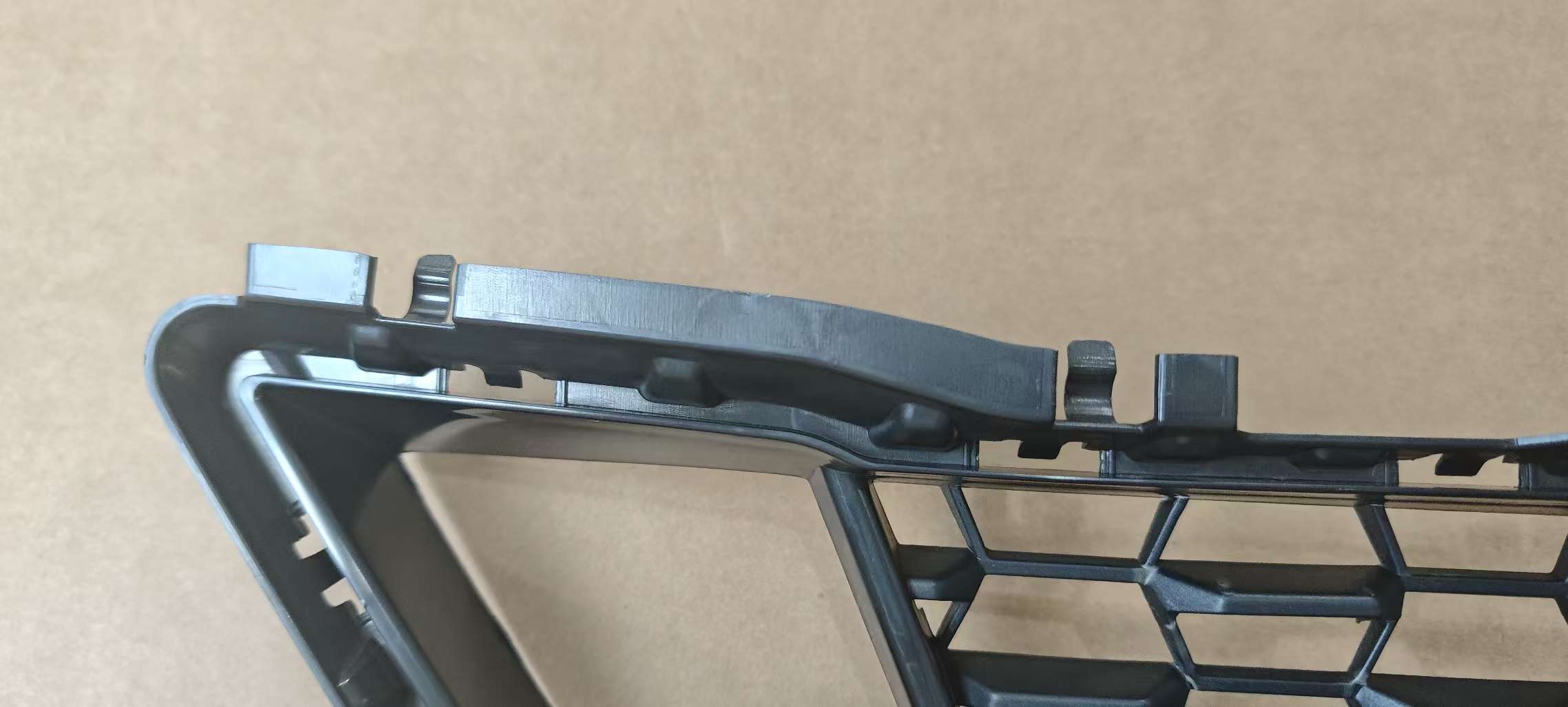 Fit for G38 LCI lower grill