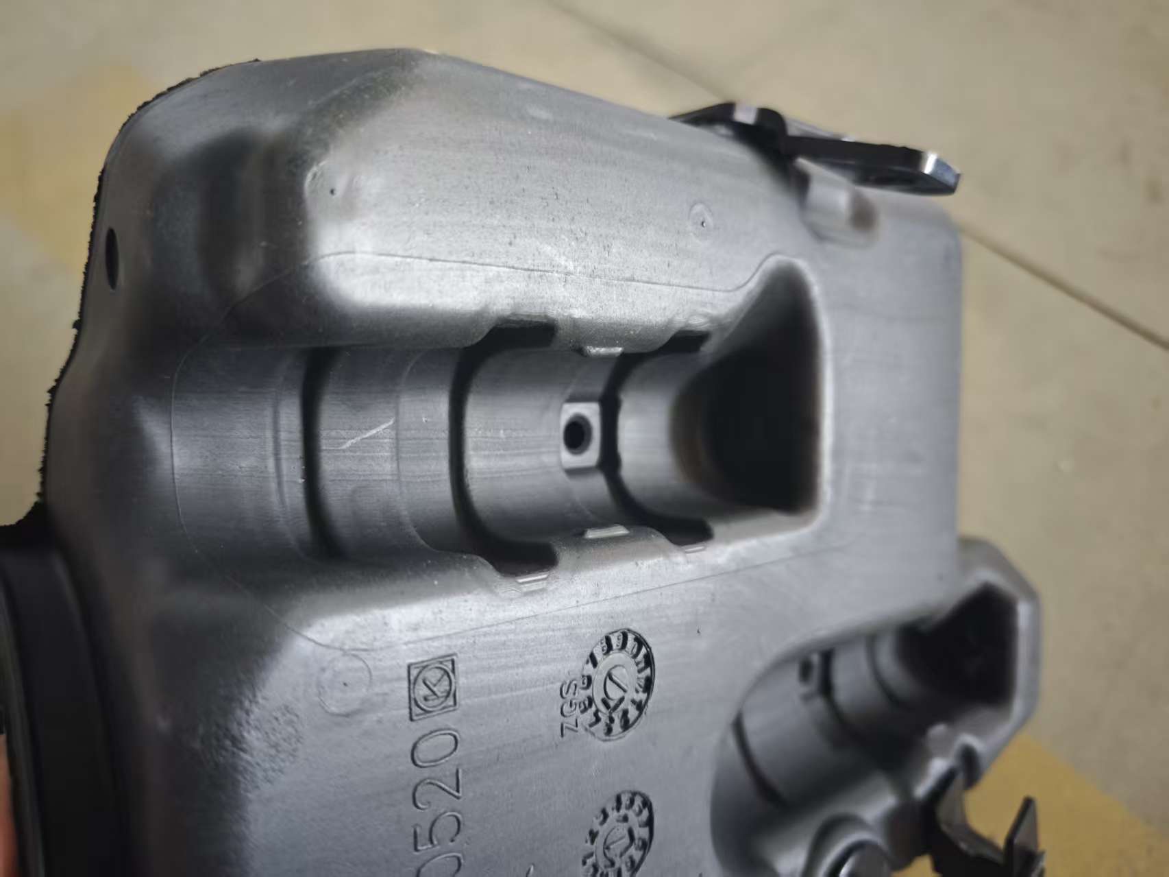 Fit for W222 water bottle with 2 small holes to enlarge the hole