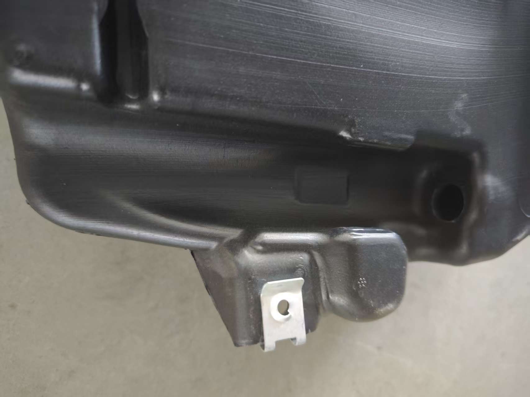 W 204 Water bottle low with single hole