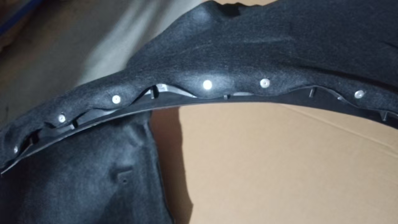Fit for XC60 front leaf plate lining L front leaf plate lining R
