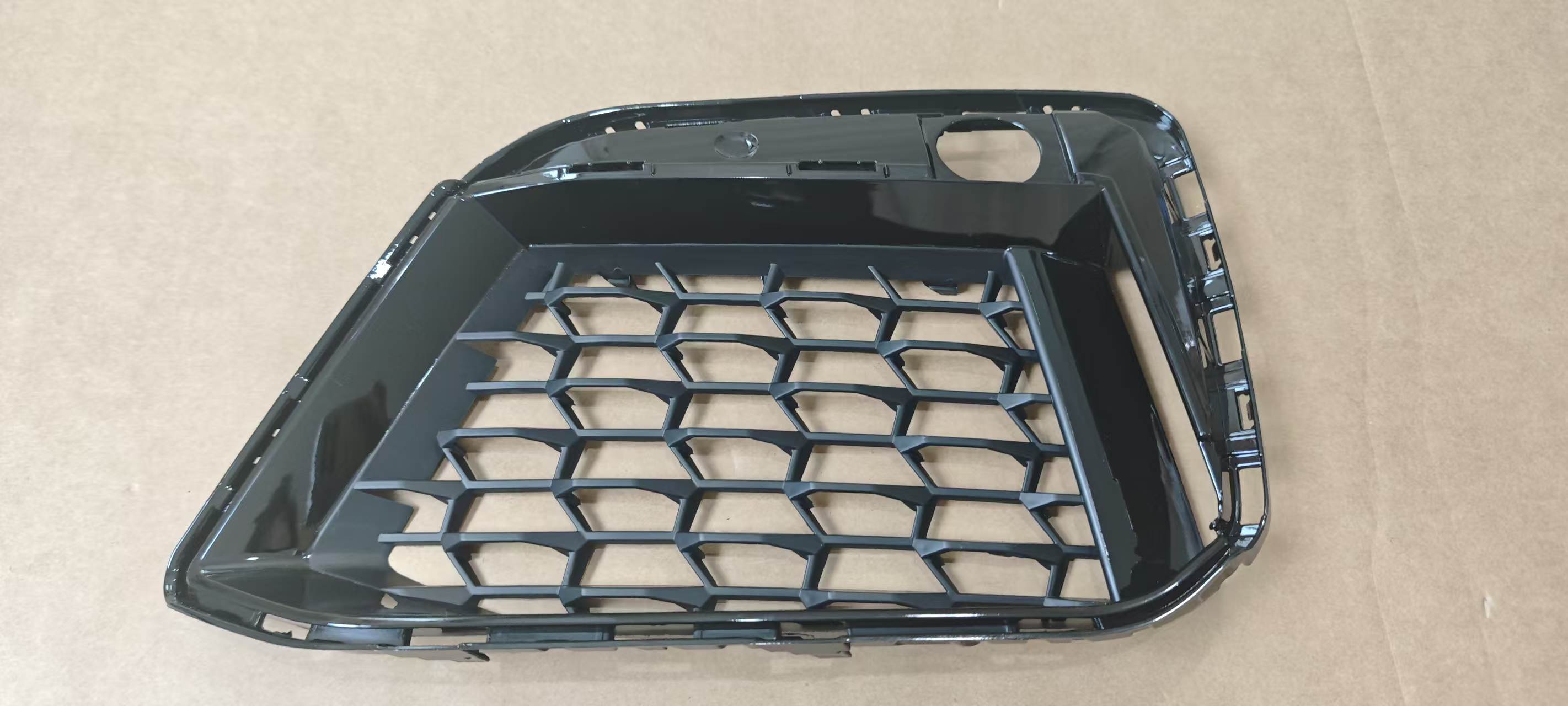 Fit for G38 fog lamp L fog lamp R 