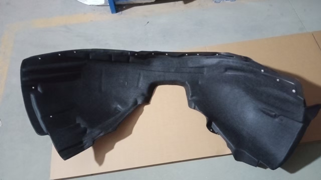 Fit for XC60 front leaf plate lining L front leaf plate lining R