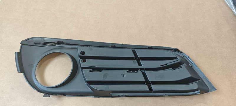 Fit for F18 Fog lamp L Fog lamp R