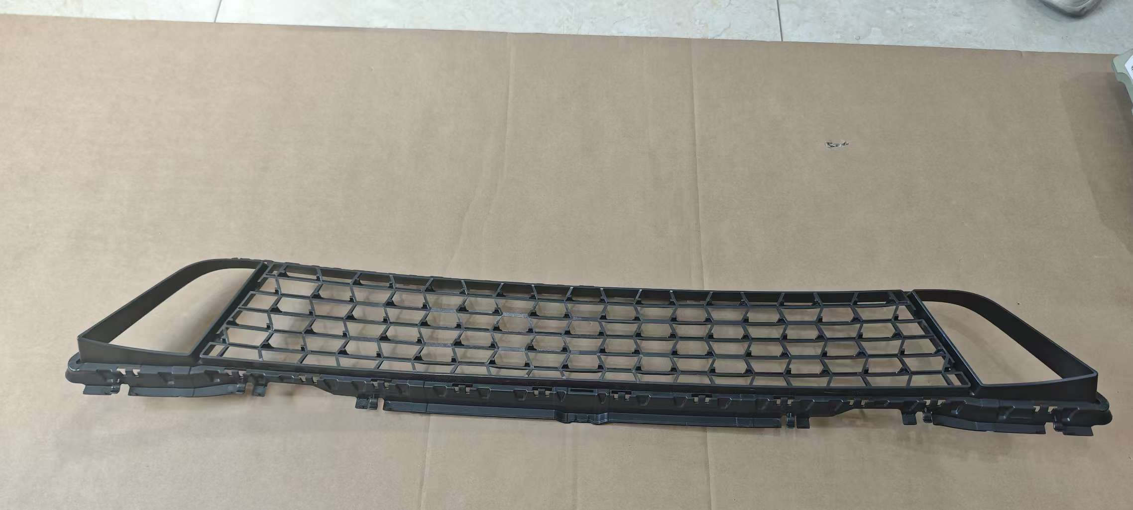 Fit for G38 LCI lower grill
