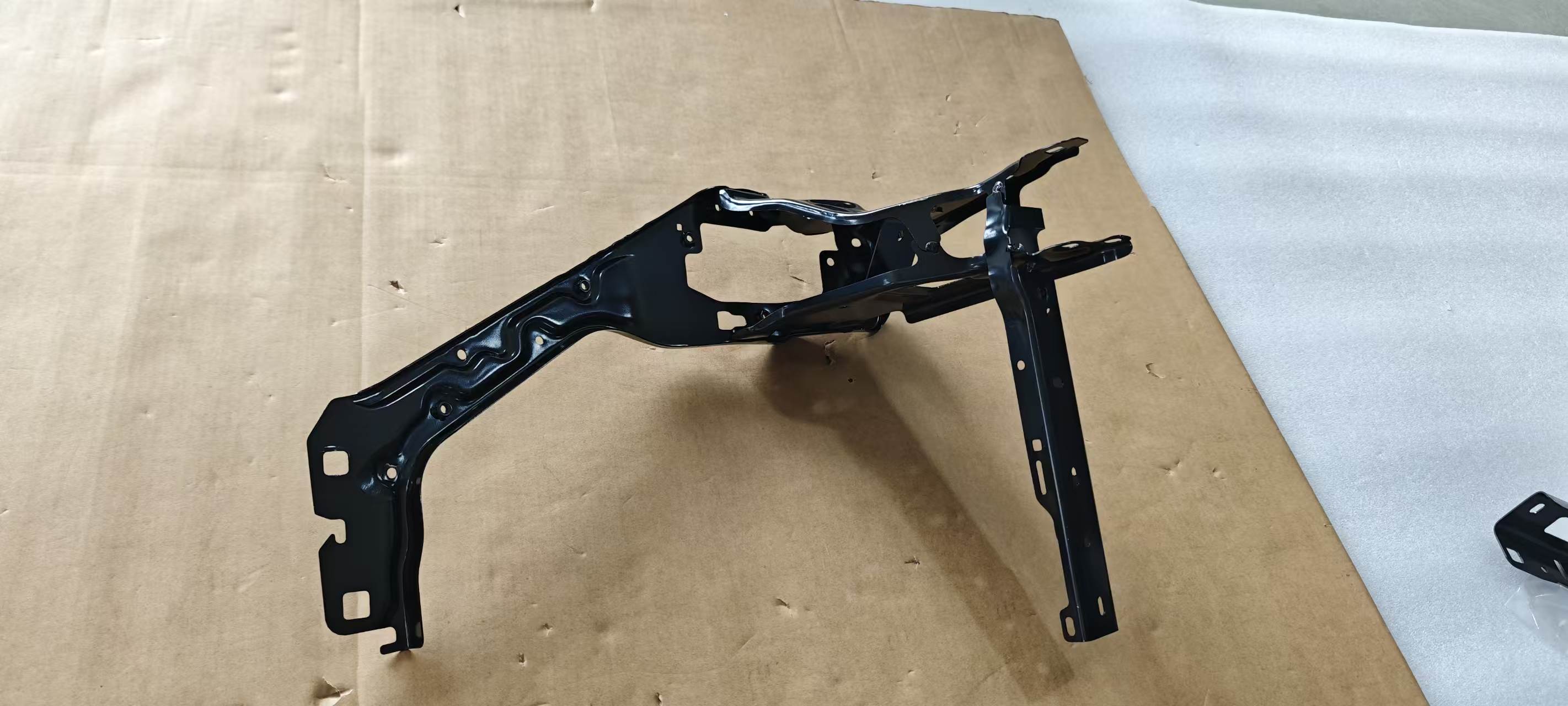 Fit for Bmw X1 U12 HEADLAMP PANEL L 51648737291 R 51648737292